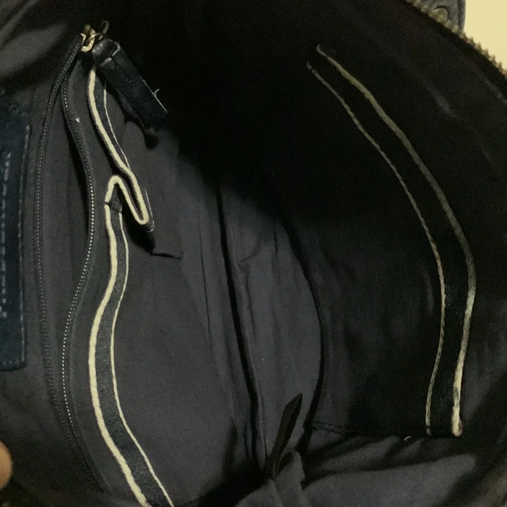 Fredsbruder soft leather handbag navy - Picture 3 of 11
